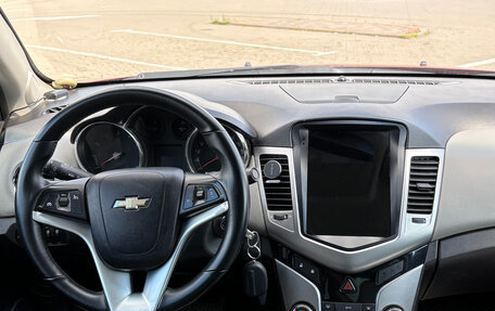 Chevrolet Cruze II, 2011 год, 670 000 рублей, 7 фотография