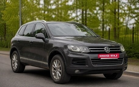 Volkswagen Touareg III, 2012 год, 1 550 000 рублей, 4 фотография