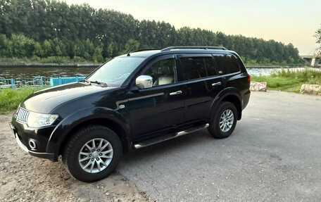 Mitsubishi Pajero Sport II рестайлинг, 2011 год, 1 570 000 рублей, 2 фотография