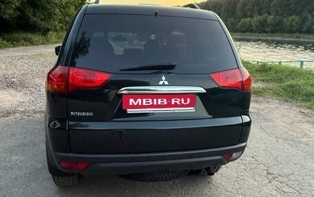 Mitsubishi Pajero Sport II рестайлинг, 2011 год, 1 570 000 рублей, 3 фотография