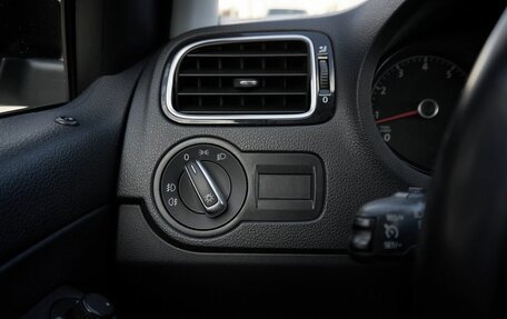 Volkswagen Polo VI (EU Market), 2019 год, 1 387 000 рублей, 13 фотография