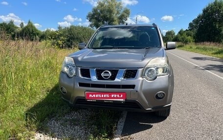 Nissan X-Trail, 2010 год, 1 040 000 рублей, 2 фотография