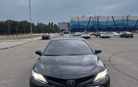 Toyota Camry, 2020 год, 2 970 000 рублей, 2 фотография