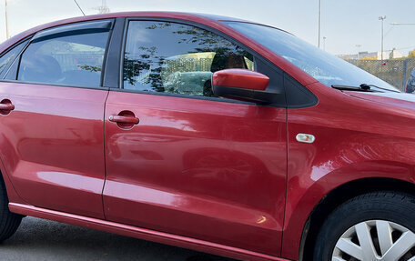 Volkswagen Polo VI (EU Market), 2011 год, 680 000 рублей, 3 фотография