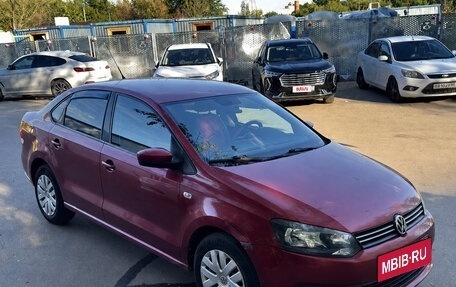 Volkswagen Polo VI (EU Market), 2011 год, 680 000 рублей, 4 фотография