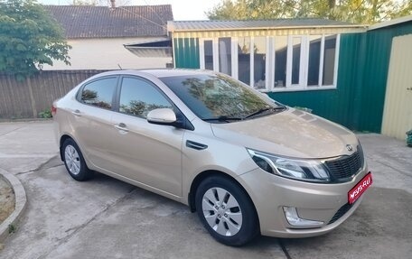 KIA Rio III рестайлинг, 2012 год, 840 000 рублей, 1 фотография