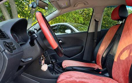 Volkswagen Polo VI (EU Market), 2011 год, 680 000 рублей, 20 фотография