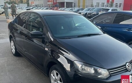 Volkswagen Polo VI (EU Market), 2013 год, 800 000 рублей, 4 фотография