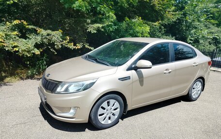 KIA Rio III рестайлинг, 2012 год, 840 000 рублей, 2 фотография