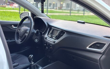 Hyundai Solaris II рестайлинг, 2018 год, 1 140 000 рублей, 7 фотография