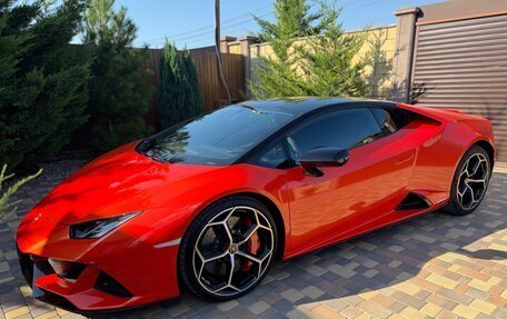 Lamborghini Huracán, 2019 год, 20 000 000 рублей, 6 фотография
