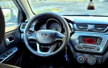 KIA Rio III рестайлинг, 2012 год, 675 000 рублей, 10 фотография
