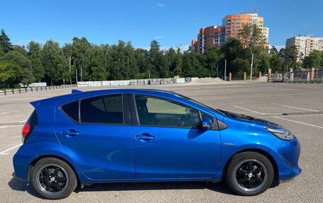 Toyota Aqua I, 2018 год, 1 350 000 рублей, 5 фотография
