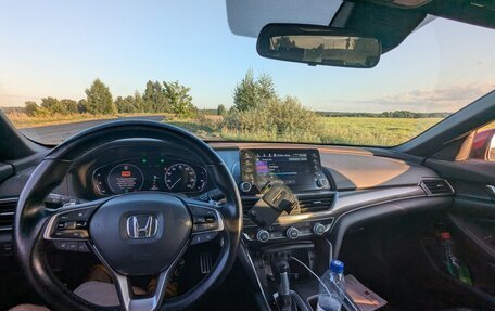 Honda Accord IX рестайлинг, 2020 год, 2 100 000 рублей, 7 фотография