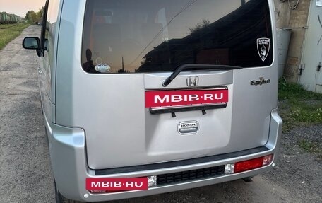 Honda Mobilio Spike I рестайлинг, 2002 год, 350 000 рублей, 4 фотография