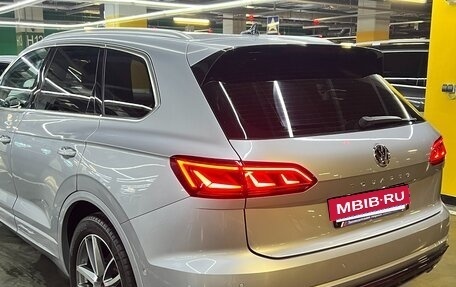 Volkswagen Touareg III, 2018 год, 5 200 000 рублей, 5 фотография