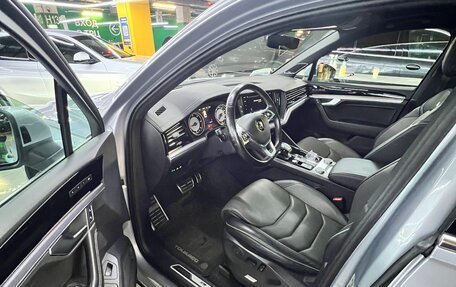 Volkswagen Touareg III, 2018 год, 5 200 000 рублей, 17 фотография