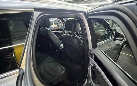 Volkswagen Touareg III, 2018 год, 5 200 000 рублей, 21 фотография