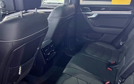 Volkswagen Touareg III, 2018 год, 5 200 000 рублей, 25 фотография