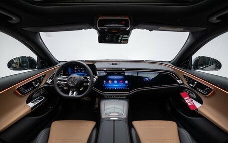 Mercedes-Benz E-Класс AMG, 2026 год, 15 390 000 рублей, 32 фотография