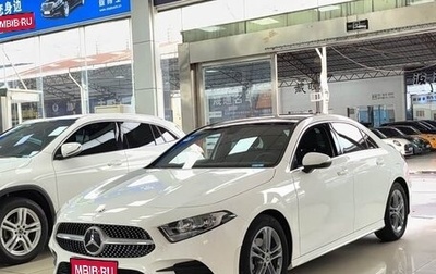 Mercedes-Benz A-Класс, 2022 год, 1 800 000 рублей, 1 фотография