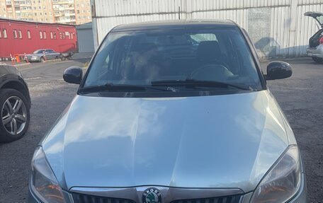 Skoda Fabia II, 2011 год, 530 000 рублей, 1 фотография
