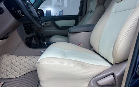 Toyota Land Cruiser 100 рестайлинг 2, 1998 год, 2 500 000 рублей, 8 фотография