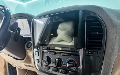 Toyota Land Cruiser 100 рестайлинг 2, 1998 год, 2 500 000 рублей, 13 фотография