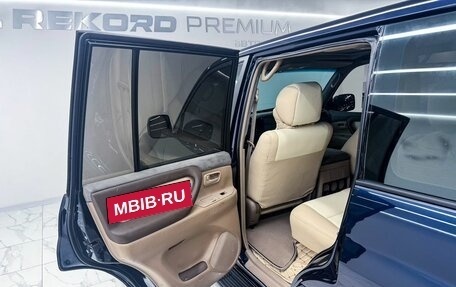 Toyota Land Cruiser 100 рестайлинг 2, 1998 год, 2 500 000 рублей, 16 фотография