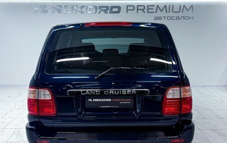 Toyota Land Cruiser 100 рестайлинг 2, 1998 год, 2 500 000 рублей, 21 фотография