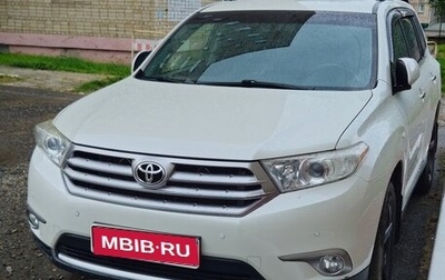 Toyota Highlander III, 2013 год, 2 560 000 рублей, 1 фотография