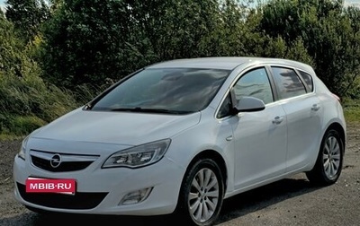 Opel Astra J, 2010 год, 550 000 рублей, 1 фотография
