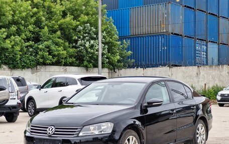 Volkswagen Passat B7, 2011 год, 840 000 рублей, 1 фотография