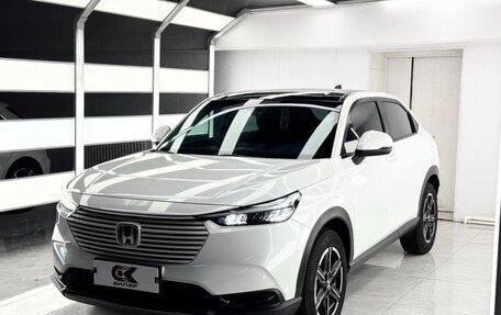 Honda Vezel, 2023 год, 1 870 000 рублей, 1 фотография