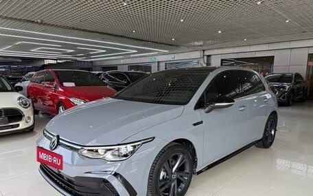 Volkswagen Golf VIII, 2022 год, 1 545 000 рублей, 2 фотография