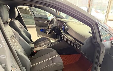 Volkswagen Golf VIII, 2022 год, 1 545 000 рублей, 13 фотография