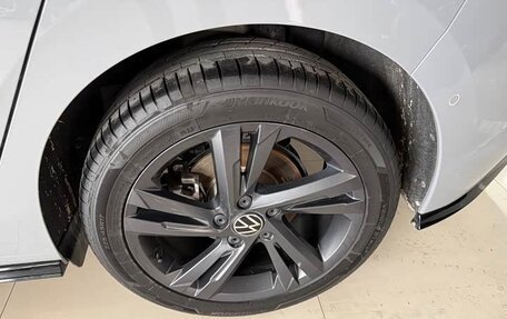 Volkswagen Golf VIII, 2022 год, 1 545 000 рублей, 15 фотография