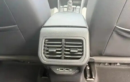 Volkswagen Bora, 2023 год, 1 285 000 рублей, 21 фотография