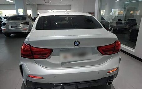 BMW 1 серия, 2022 год, 1 580 000 рублей, 12 фотография