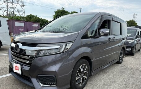Honda Stepwgn IV, 2018 год, 1 320 911 рублей, 2 фотография