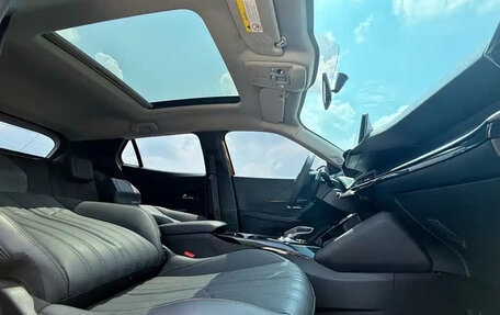 Peugeot 2008 II, 2022 год, 1 350 077 рублей, 24 фотография