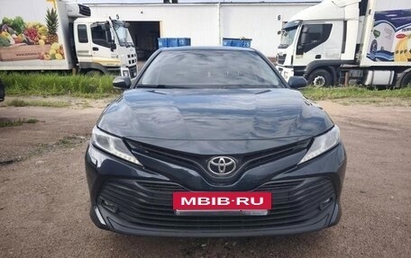 Toyota Camry, 2020 год, 2 150 000 рублей, 3 фотография