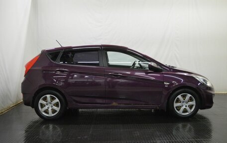 Hyundai Solaris II рестайлинг, 2011 год, 614 000 рублей, 4 фотография