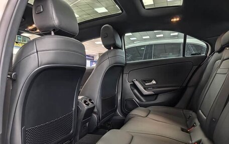Mercedes-Benz A-Класс, 2022 год, 1 800 000 рублей, 12 фотография