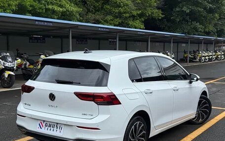 Volkswagen Golf VIII, 2023 год, 1 785 285 рублей, 6 фотография
