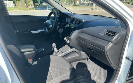 KIA Rio III рестайлинг, 2016 год, 710 000 рублей, 30 фотография