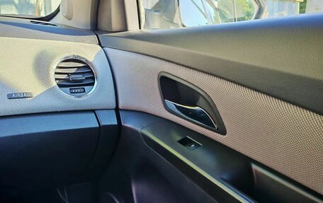 Chevrolet Cruze II, 2013 год, 650 000 рублей, 6 фотография