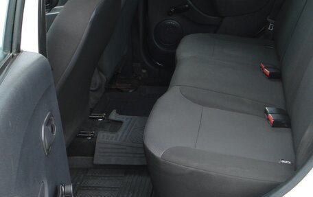 Renault Logan II, 2018 год, 590 000 рублей, 11 фотография