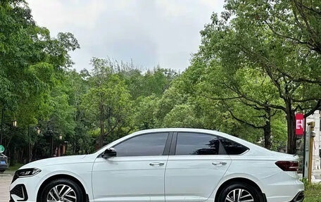 Volkswagen Lavida, 2023 год, 1 615 000 рублей, 4 фотография