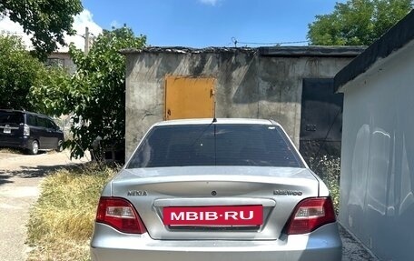 Daewoo Nexia I рестайлинг, 2010 год, 140 000 рублей, 3 фотография